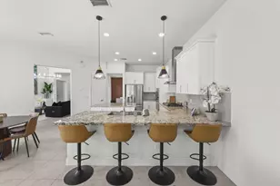 10432 N Lago Vista Cir, Parkland, FL 33076 - Photo 11