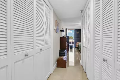 899 Jeffery Street #301, Boca Raton, FL 33487 - Photo 23