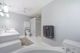 805 Daffodil Dr, Wellington, FL 33414 - Photo 27