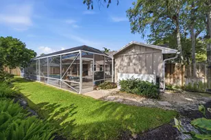 805 Daffodil Dr, Wellington, FL 33414 - Photo 51