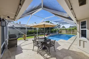 805 Daffodil Dr, Wellington, FL 33414 - Photo 39