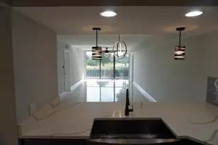 2811 Village Blvd, West Palm Beach, FL 33409 - Photo 5