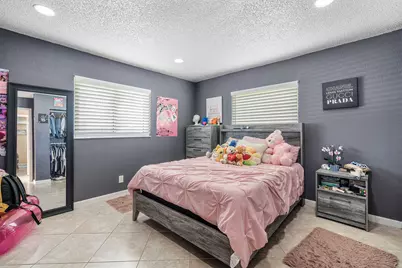 4901 NW 18th Avenue, Deerfield Beach, FL 33064 - Photo 17