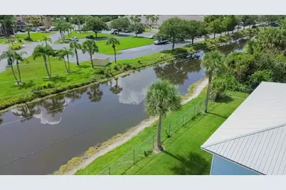 130 SE Village Drive #3 B, Port Saint Lucie, FL 34952 - Photo 17
