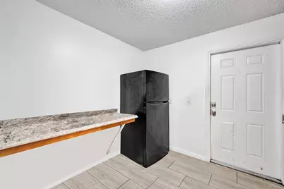 850 E Commercial Boulevard #250f, Oakland Park, FL 33334 - Photo 15