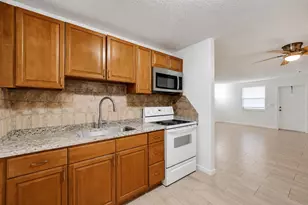 850 E Commercial Blvd, Oakland Park, FL 33334 - Photo 11