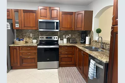 12768 Westhampton Circle, Wellington, FL 33414 - Photo 31