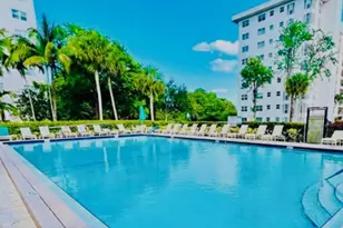 3150 N Palm Aire Dr, Pompano Beach, FL 33069 - Photo 17