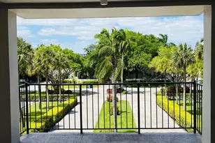 3150 N Palm Aire Dr, Pompano Beach, FL 33069 - Photo 13