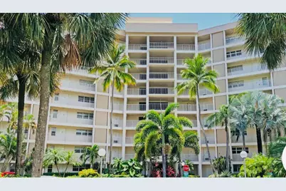 3150 N Palm Aire Drive #307, Pompano Beach, FL 33069 - Photo 1