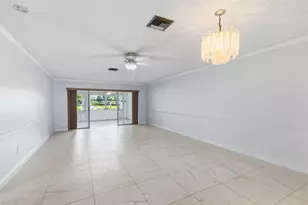 5725 Fernley Dr E, West Palm Beach, FL 33415 - Photo 11