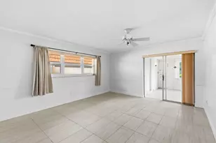 5725 Fernley Dr E, West Palm Beach, FL 33415 - Photo 15