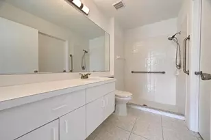 1192 Lombardy Dr, Port Saint Lucie, FL 34986 - Photo 15
