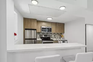 740 Meridian Ave, Miami Beach, FL 33139 - Photo 11