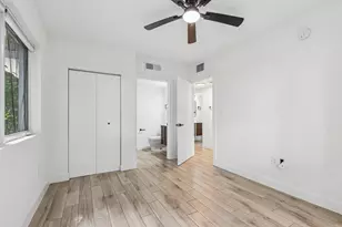 740 Meridian Ave, Miami Beach, FL 33139 - Photo 17