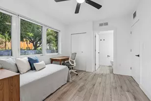 740 Meridian Ave, Miami Beach, FL 33139 - Photo 15