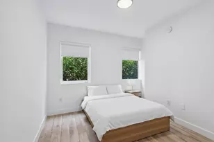 740 Meridian Ave, Miami Beach, FL 33139 - Photo 23