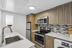 740 Meridian Ave, Miami Beach, FL 33139 - Photo 9
