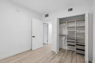 740 Meridian Ave, Miami Beach, FL 33139 - Photo 21