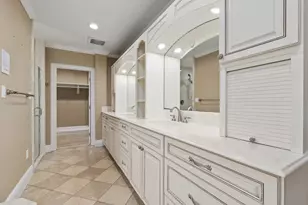 3209 N Indian River Dr, Fort Pierce, FL 34946 - Photo 17