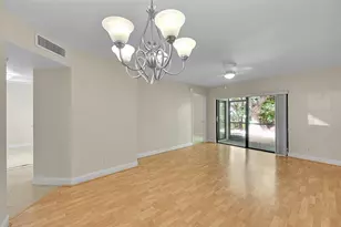 2518 NW 89th Dr, Coral Springs, FL 33065 - Photo 7