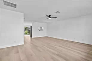 7406 Willow Spring Cir N, Boynton Beach, FL 33436 - Photo 3