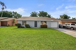 7406 Willow Spring Cir N, Boynton Beach, FL 33436 - Photo 1