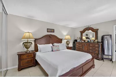 1610 Forest Lakes Circle #B, West Palm Beach, FL 33406 - Photo 19