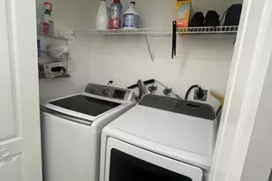 10903 W Okeechobee Rd, Hialeah, FL 33018 - Photo 21