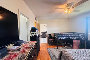8025 S Colony Cir, Tamarac, FL 33321 - Photo 25