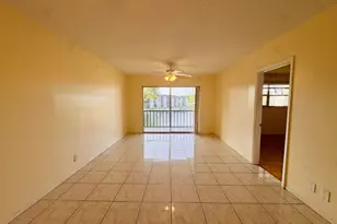 8025 S Colony Cir, Tamarac, FL 33321 - Photo 15