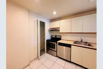 8025 S Colony Circle #203, Tamarac, FL 33321 - Photo 25