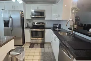 2002 Granada Dr, Coconut Creek, FL 33066 - Photo 1