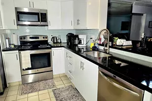 2002 Granada Dr, Coconut Creek, FL 33066 - Photo 3