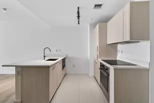 501 NE 31st St, Miami, FL 33137 - Photo 13