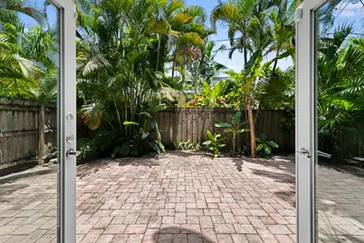 1627 NE 7th Street, Fort Lauderdale, FL 33304 - Photo 13