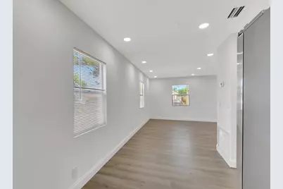 950 29th Street, West Palm Beach, FL 33407 - Photo 9