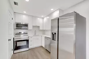 950 29th St, West Palm Beach, FL 33407 - Photo 11