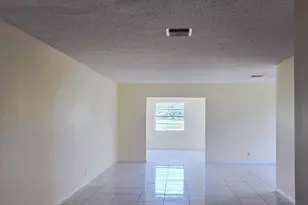 5480 Mariesa Ave, West Palm Beach, FL 33417 - Photo 9