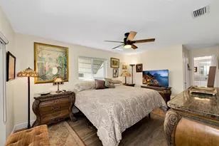 1010 NW 89th Way, Plantation, FL 33322 - Photo 23