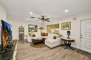 1010 NW 89th Way, Plantation, FL 33322 - Photo 15