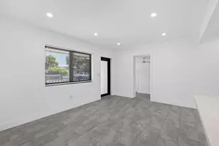 9001 NW 32nd Ct Rd, Miami, FL 33147 - Photo 27