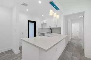 9001 NW 32nd Ct Rd, Miami, FL 33147 - Photo 29