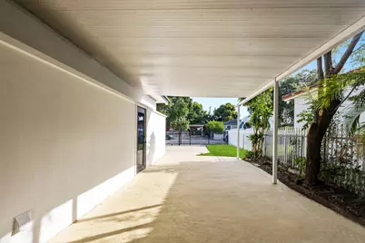 9001 NW 32nd Ct Road, Miami, FL 33147 - Photo 11