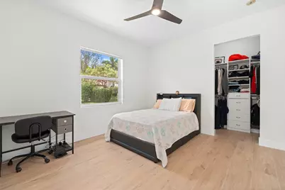 4197 Finishline Terrace, Davie, FL 33330 - Photo 17