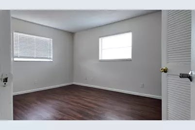227 Castlewood Drive #207, North Palm Beach, FL 33408 - Photo 9