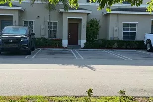 493 NE 5th Pl, Florida City, FL 33034 - Photo 3