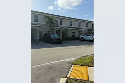 493 NE 5th Place, Florida City, FL 33034 - Photo 5