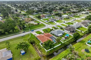 286 NW Bayshore Blvd, Port Saint Lucie, FL 34983 - Photo 3