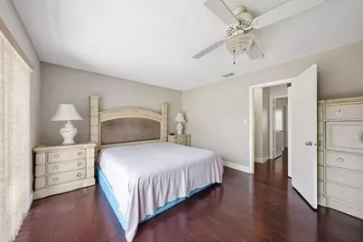 52 Canterbury Lane, Tamarac, FL 33319 - Photo 13